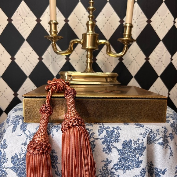 Japanese Gold Lacquered Large Box Black Interior| Cherry Blossoms Storage Decor - Picture 10 of 16